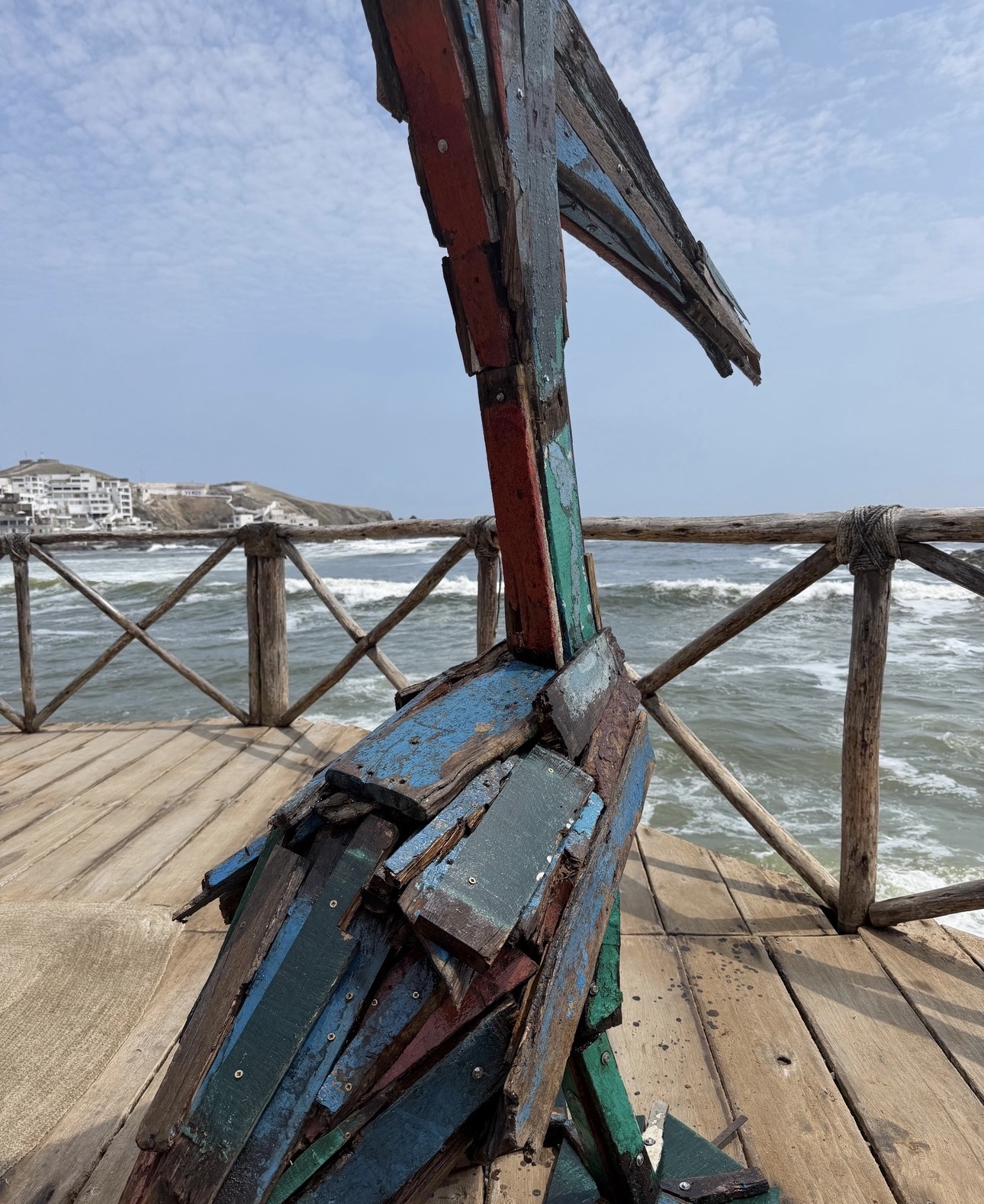 El pelícano contra el engrudo.